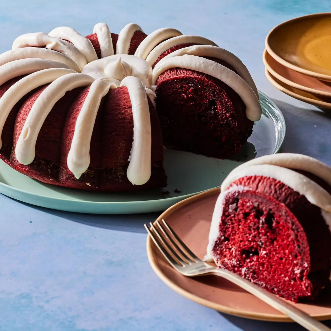 Copycat Red Velvet Chocolate Chip Nothing Bundt Cake, image size:1280x1280