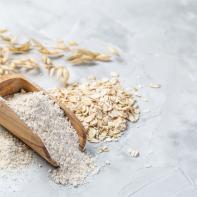 Gluten free concept - oat flour, copy space