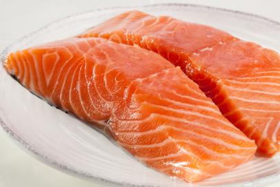 How to Defrost Salmon, Cooking School