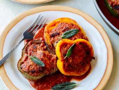 Sunny Anderson's Pan Fried Meatloaf in Tricolor Peppers
