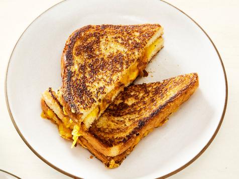 Vegan Grilled Cheese with Caramelized Onions