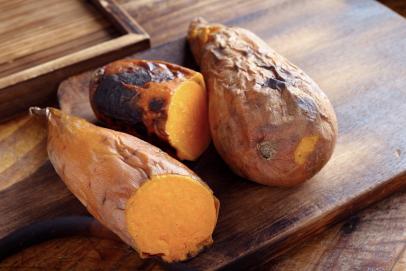 https://food.fnr.sndimg.com/content/dam/images/food/fullset/2023/2/7/cooked-sweet-potatoes.jpg.rend.hgtvcom.406.271.suffix/1675822310107.jpeg