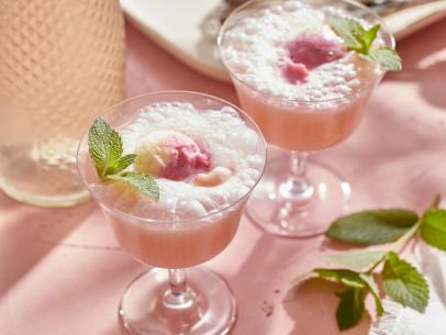 Close-Up of Sorbet Floats, as seen on Mary Makes It Easy S2