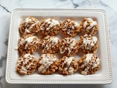 Bagels are a brunch time favorite, often served as a savory course. As part of a brunch buffet, however, Ree has decided to make them sweet with a streusel topping and a delicious icing.