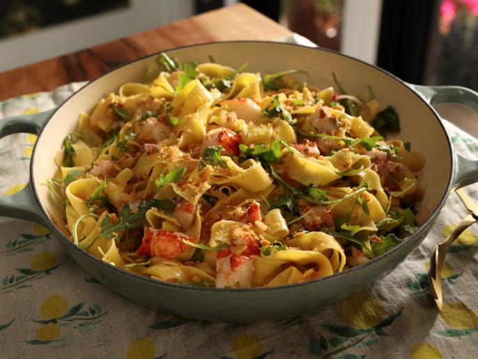 Lobster Pasta with Buttery Cracker Topping Recipe Valerie Bertinelli