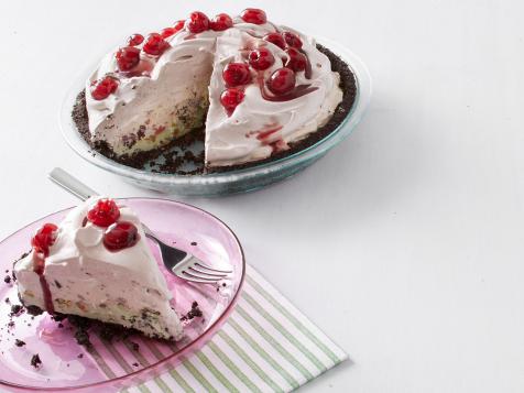 Pistachio-Cherry Ice Cream Pie