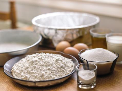 Unbleached vs. Bleached Flour—What's the Difference?