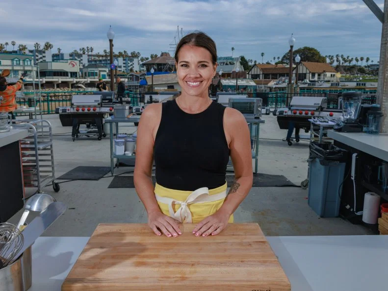 Contestant Amanda Smith, as seen on Beachside Brawl, Season 2.