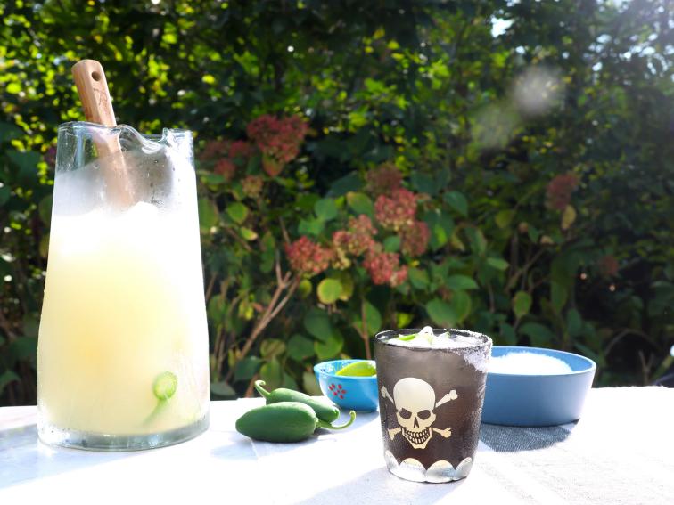 Pineapple Jalapeño Margaritas Recipe Michael Symon Food Network