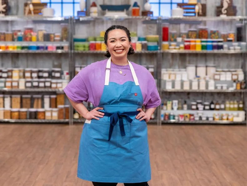 Contestant Alyssa Alcantara, portrait, as seen on Summer Baking Championship, Season 1.