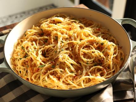 Garlic Bread Pasta Recipe | Valerie Bertinelli | Food Network