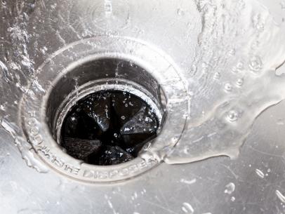Garbage Disposal Splash Guard / Sink Baffle and Bonus Stainless Sink Stopper, Fits Insinkerator Disposals and Universal Sinks