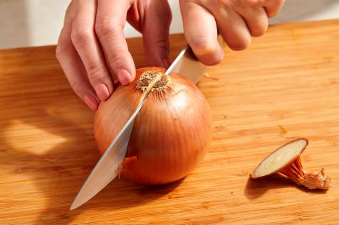 How To Easily Dice An Onion