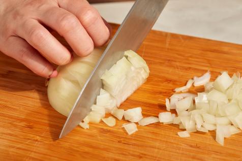 How to Cut an Onion 3 Ways, Cooking School
