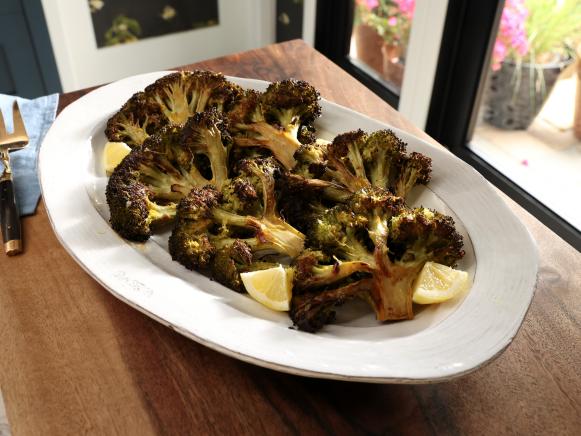 Roasted Broccoli Steaks Recipe Valerie Bertinelli Food Network 6514