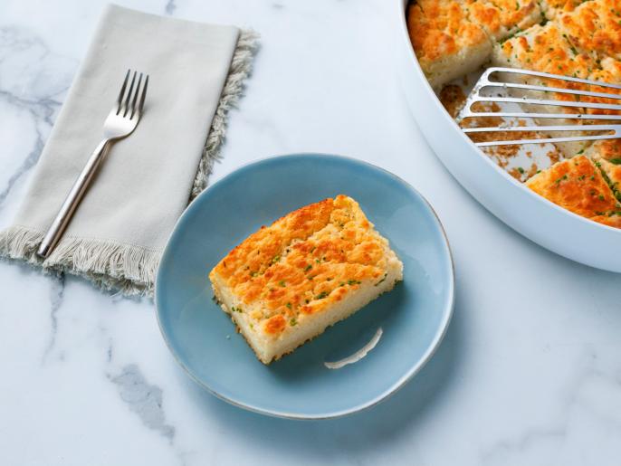 Garlic Butter Bath Biscuits Recipe Ree Drummond Food Network