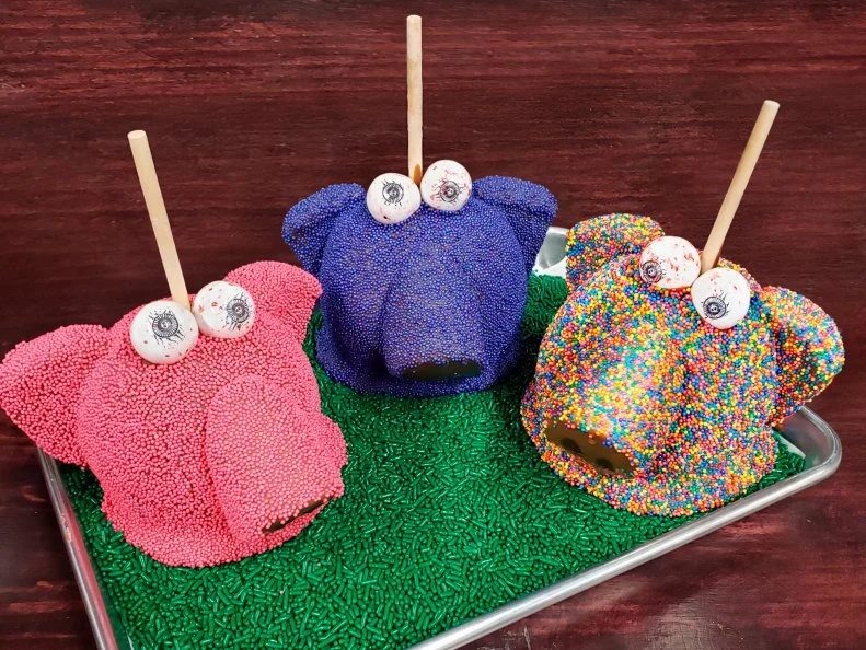 Over-the-Top treat from NEW HAMPSHIRE. Caramel Apple Elephants. Lickee’s & Chewy’s in Dover transforms local Honeycrisp apples into these cuties with marshmallows and gumballs.
