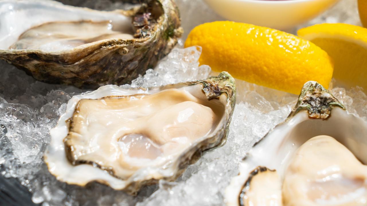 Three Ways to Tell If You're Eating Good Oysters