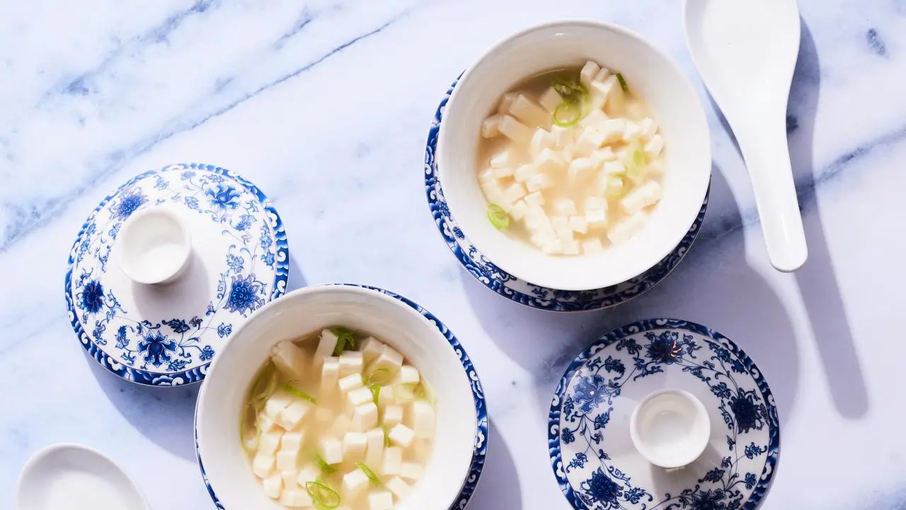 Chrysanthemum Tofu in Miso Soup