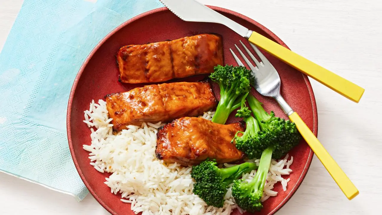 Hoisin Glazed Salmon Recipe: A Sweet and Savory Delight