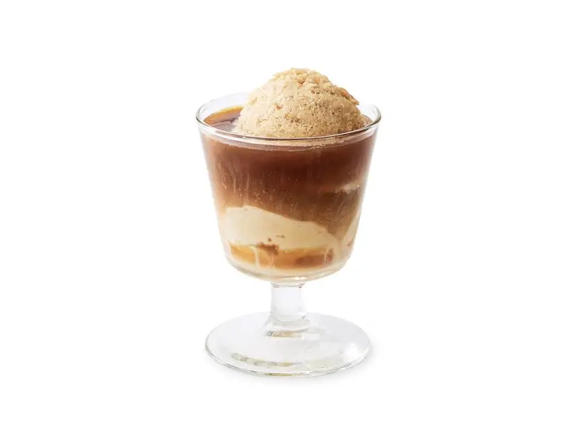 ALMOND-COFFEE SLUSHIE. Iced coffee, coffee drink.
