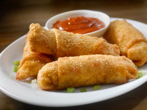 Spring Roll vs. Egg Roll: What's the Difference Between the Two?