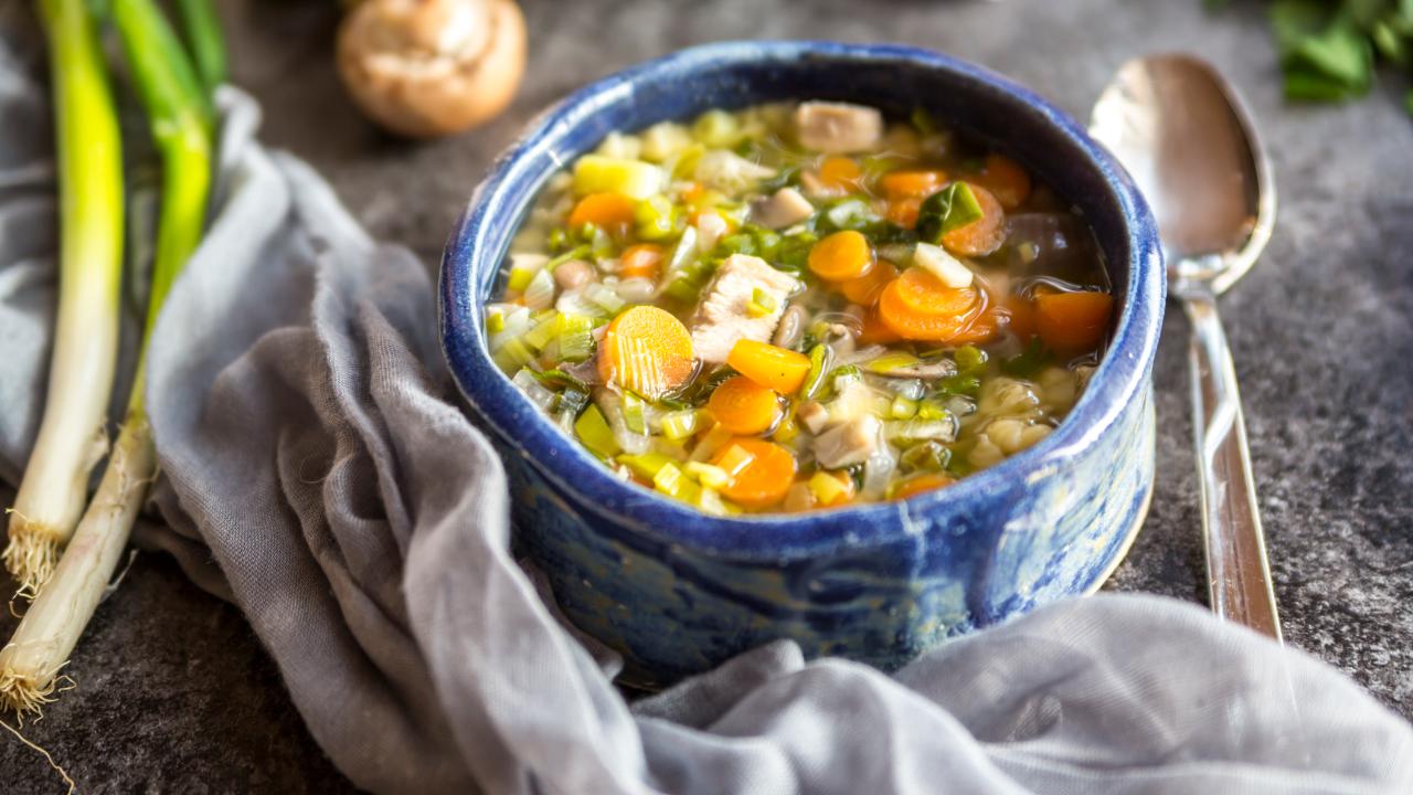 Soup vs Stew, Cooking School