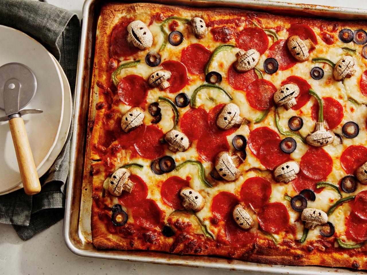 Sicilian Pizza with Black Olives and Mushrooms Recipe