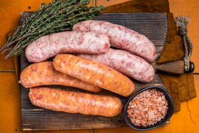 What Is Bratwurst?, Cooking School