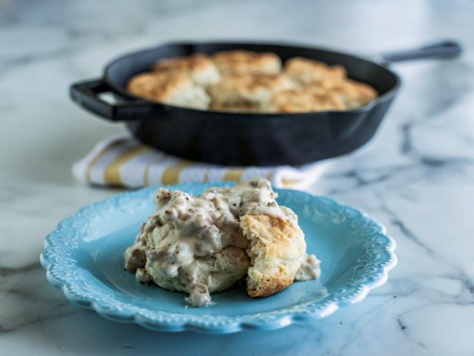 Biscuits and Sausage Pepper Gravy Recipe Ree Drummond Food Network