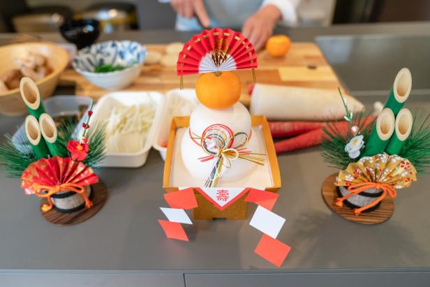 Traditional Japanese Kagamimochi as part of New Years decorations. Okayama, Japan