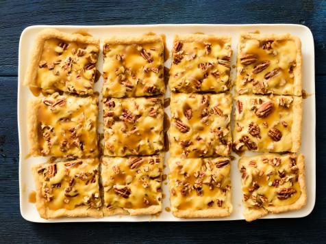 Butterscotch Pecan Slab Pie