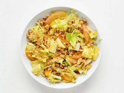 SALAD WITH CITRUS AND WALNUTS. Weeknight Cooking.