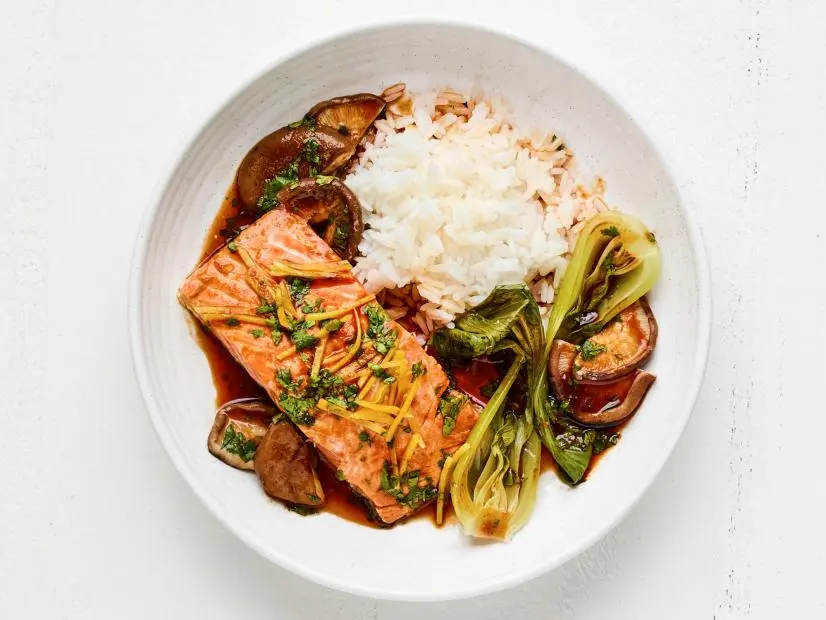 STEAMED SALMON WITH SPICY PONZU SAUCE. Weeknight Cooking. Fish\, seafood.