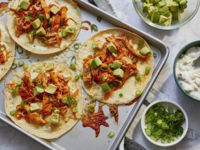 Mary Bergs Pulled Buffalo Chicken Tacos, as seen on Mary Makes it Easy S3