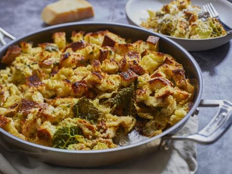 Braised Cabbage with Garlic Bread Topping