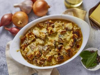 Mary Berg's French Onion SOup, as seen on Mary Makes it Easy S3