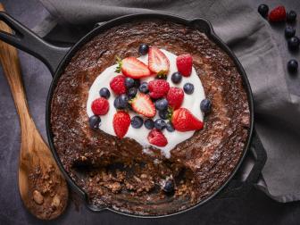 Mary Berg's chocolate almond oatmeal, as seen on Mary Makes it Easy S3
