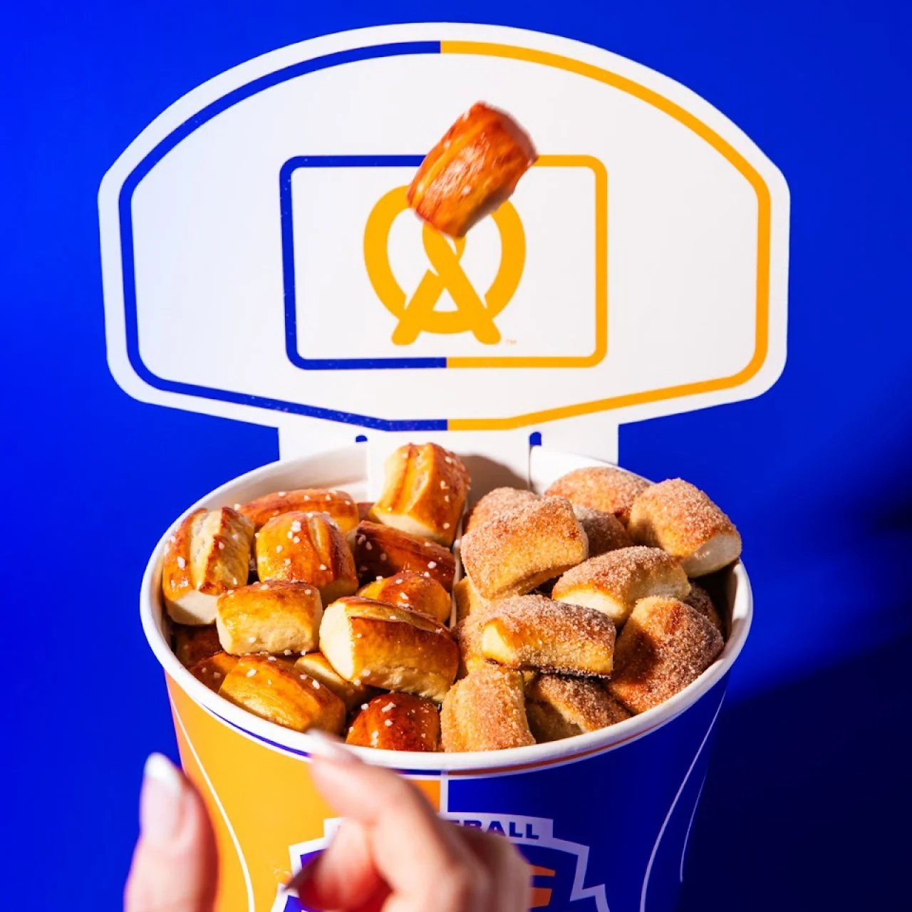 Farm - Annie Has Been Crocheting The Large Baskets/bags For The Fundraiser Stall And The