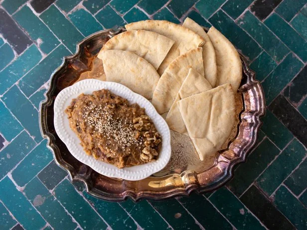 What to Fill Middle Eastern Poufs With: Ultimate Comfort Ideas