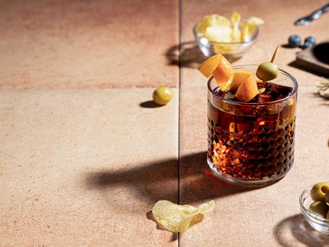 What Is Vermouth? And How to Use the Three Main Types