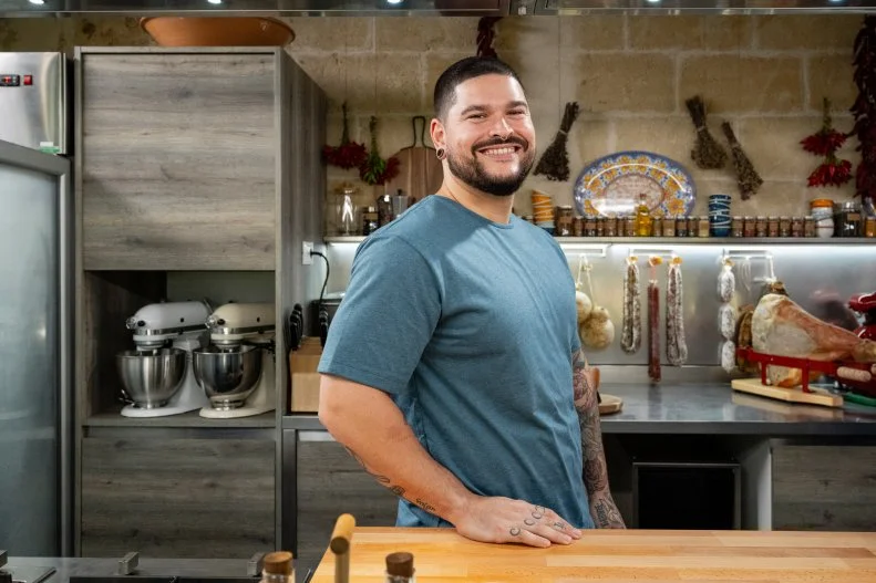 Contestant Ivan Barros, as seen on Ciao House, Season 2.