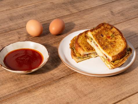 Masala Omelet Sandwich