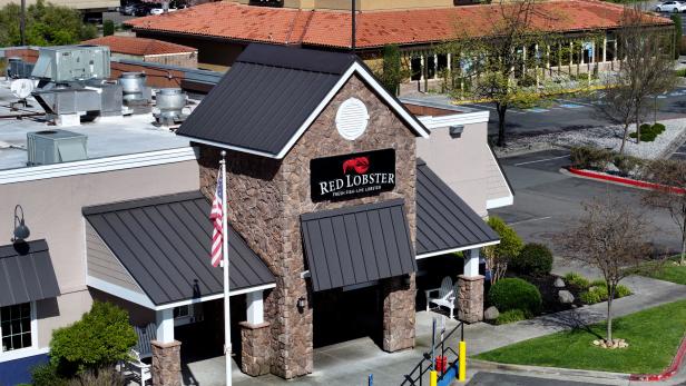 Red Lobster Closes Dozens of Restaurants Across U.S.