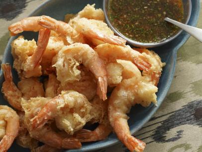 Geoffrey Zakarian's Coconut Tempura Shrimp Beauty, as seen on The Kitchen, Season 37
