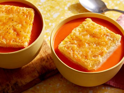Crispy Grilled Cheese-Topped Tomato Soup