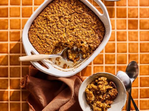 Pumpkin Baked Oats with White Chocolate