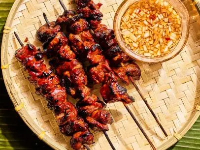 HOW TO KAMAYAN AT HOME