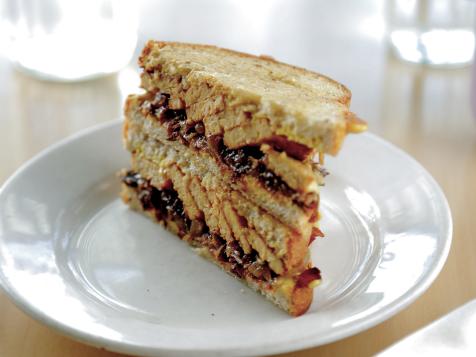 Vegan Bacon Cheddar Melt