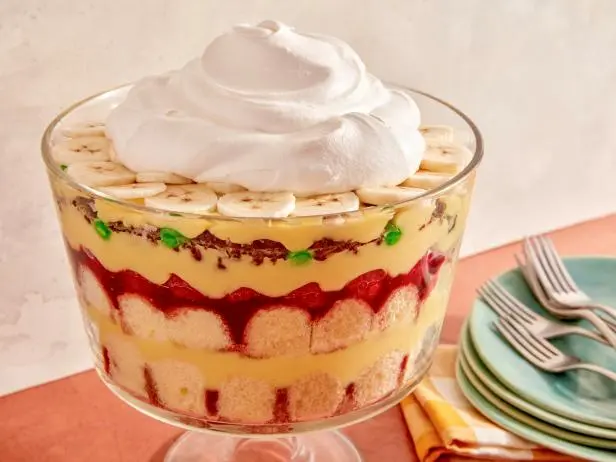 Rachel's Thanksgiving Trifle Recipe | Food Network Kitchen | Food Network